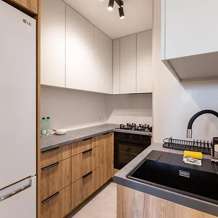 Wejhera Beige Chic By Bookinghost