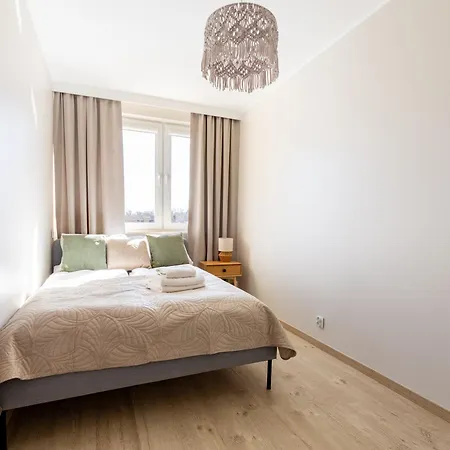 Wejhera Beige Chic By Bookinghost * 그단스크