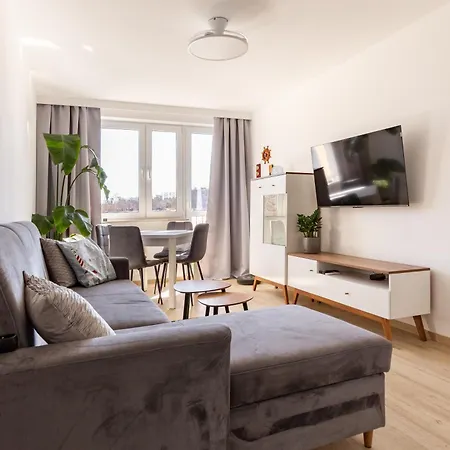 Wejhera Beige Chic By Bookinghost Gdansk