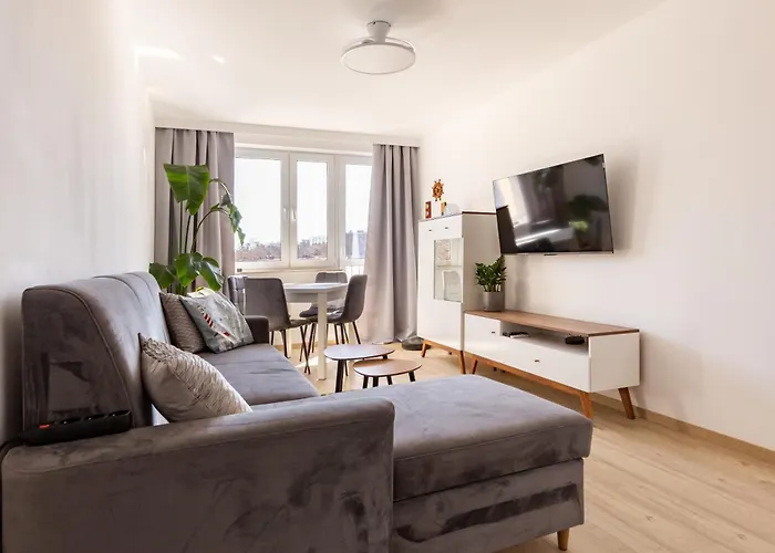 Wejhera Beige Chic By Bookinghost Gdańsk